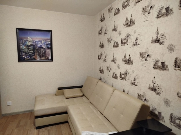 Купить трехкомнатную квартиру в Строителе. Вариант № 10624114, 6, площадь - квм, цена 7400000 рублей