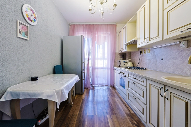 Купить двухкомнатную квартиру в районе Центральный в Калининграде. Вариант № 8212429, 2, площадь -  квм, цена 7750000 рублей