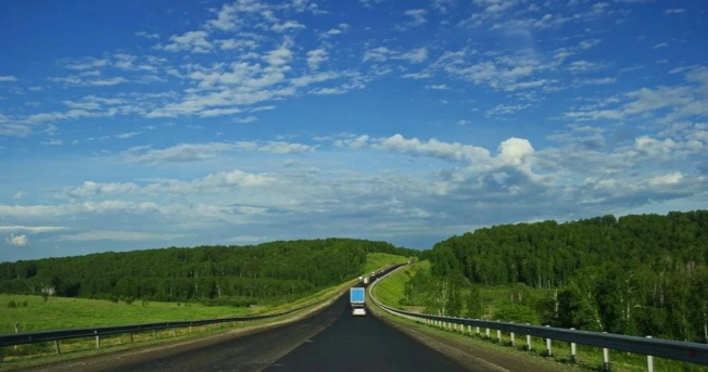 Купить земельный участок на улице Набережная в Тюменской области. Вариант № 25814, 3, площадь -  квм, цена 1000000 рублей