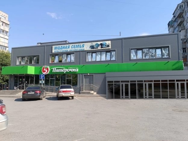 Купить торговые помещения в Новочеркасске. Вариант № 35017, 0, площадь -  квм, цена 60000000 рублей