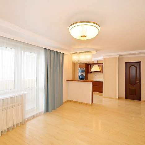 Купить четырехкомнатную квартиру в Новосибирской области. Вариант № 9426424, 5, площадь -  квм, цена 13500000 рублей