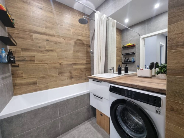 Купить квартиру на улице Славная в Владимире. Вариант № 2777552, 14, площадь -  квм, цена 4600000 рублей