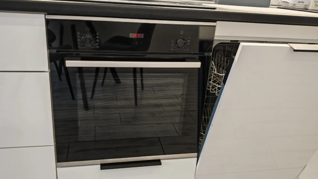 Купить трехкомнатную квартиру в Воронеже. Вариант № 5922181, 11, площадь -  квм, цена 7800000 рублей