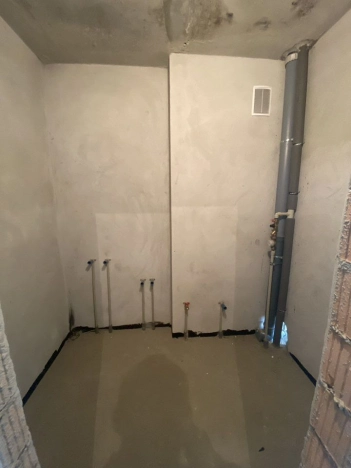 Купить однокомнатную квартиру в районе Московский в Калининграде. Вариант № 7216108, 4, площадь -  квм, цена 4350000 рублей