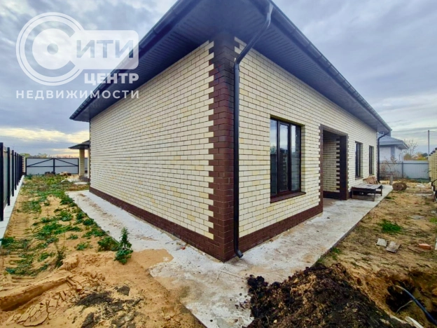 Купить дом в районе Советский в Воронеже. Вариант № 20247, 3, площадь -  квм, цена 5500000 рублей