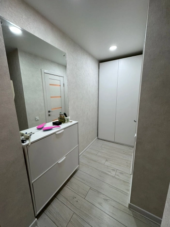 Купить квартиру в Вологодской области. Вариант № 7774981, 4, площадь -  квм, цена 3100000 рублей