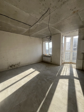 Купить трехкомнатную квартиру в Ростовской области. Вариант № 3834144, 8, площадь -  квм, цена 7200000 рублей