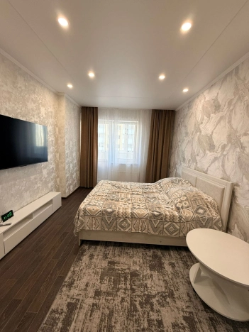 Снять квартиру в Тобольске. Вариант № 9640220, 0, площадь -  квм, цена 45000 рублей