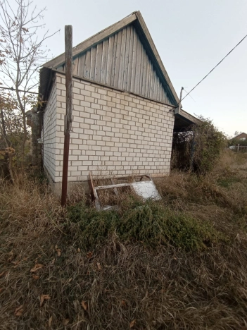 Купить дом на улице Парковая в Элисте. Вариант № 8534, 3, площадь -  квм, цена 1500000 рублей