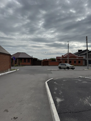 Купить коммерческую недвижимость свободного назначения в Таганроге. Вариант № 46190, 16, площадь -  квм, цена 2500000 рублей