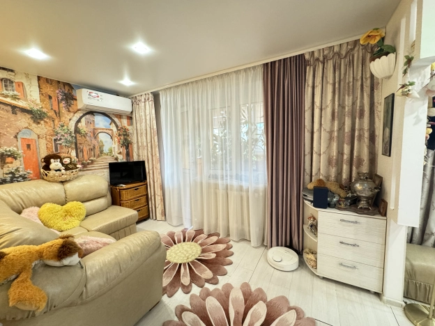 . Вариант № 3046186, 0, площадь - 42.7 квм, цена 6999900 рублей