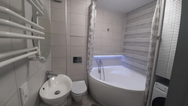 Купить однокомнатную квартиру на улице Юрия Гагарина в Калининграде. Вариант № 4133, 18, площадь -  квм, цена 8750000 рублей