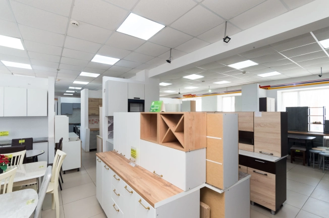 Купить коммерческую недвижимость в Тобольске. Вариант № 7020, 5, площадь -  квм, цена 90000000 рублей