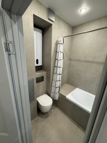 Купить квартиру в Тобольске. Вариант № 9609601, 7, площадь -  квм, цена 7400000 рублей