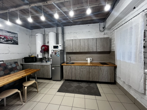 Купить дом на улице Сиреневая в Иркутской области. Вариант № 55190, 13, площадь -  квм, цена 12500000 рублей