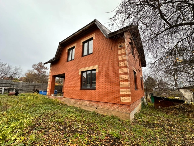 Купить дом на улице Садовая в Тульской области. Вариант № 9090323, 1, площадь -  квм, цена 12000000 рублей