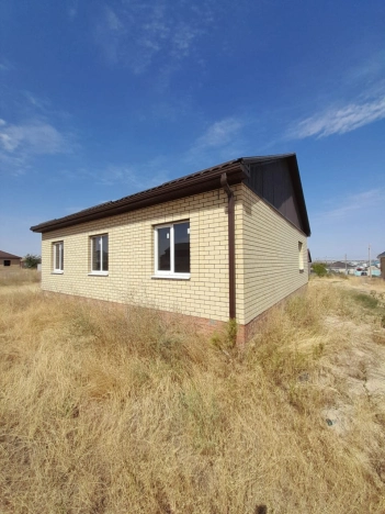 Купить дом в районе Южный в Элисте. Вариант № 13232, 0, площадь -  квм, цена 5300000 рублей