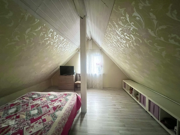 Купить дом в Санкт-Петербурге. Вариант № 9001680, 32, площадь -  квм, цена 5000000 рублей