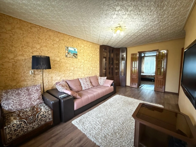 Купить трехкомнатную квартиру в Семилуках. Вариант № 50511, 7, площадь -  квм, цена 5000000 рублей