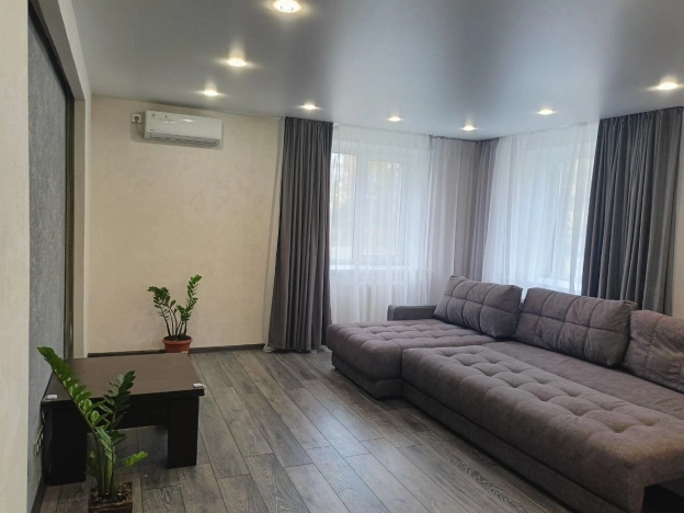 Купить двухкомнатную квартиру в Микрорайоне Юго-Восточный в Белгороде. Вариант № 27135, 0, площадь -  квм, цена 6500000 рублей