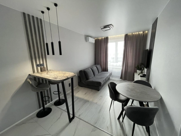 Купить квартиру в Москве. Вариант № 10064743, 5, площадь -  квм, цена 14200000 рублей