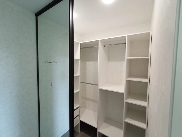 Купить однокомнатную квартиру в районе Московский в Калининграде. Вариант № 5922252, 10, площадь -  квм, цена 5980000 рублей