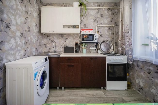 Купить квартиру в Омске. Вариант № 9613016, 3, площадь -  квм, цена 3480000 рублей