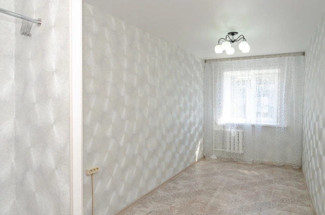 Купить комнату в Новосибирской области. Вариант № 9673945, 2, площадь - квм, цена 1400000 рублей