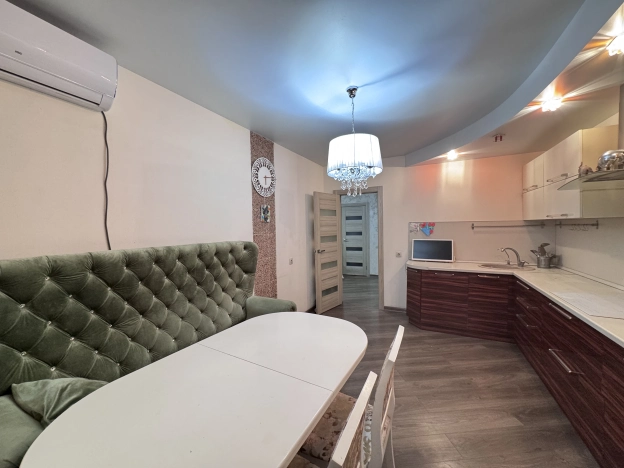 Купить квартиру на вторичке в Уфе. Вариант № 8708745, 2, площадь -  квм, цена 12480000 рублей