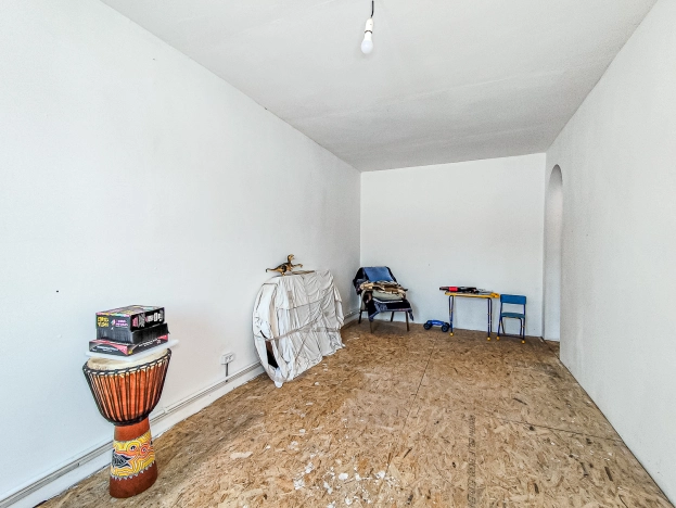 Купить дом у метро Золотая нива в Новосибирске. Вариант № 21572, 15, площадь -  квм, цена 2800000 рублей