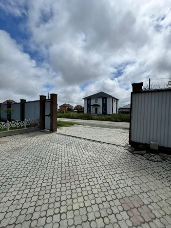 Купить дом в Южно-Сахалинске. Вариант № 2461659, 17, площадь -  квм, цена 24700000 рублей