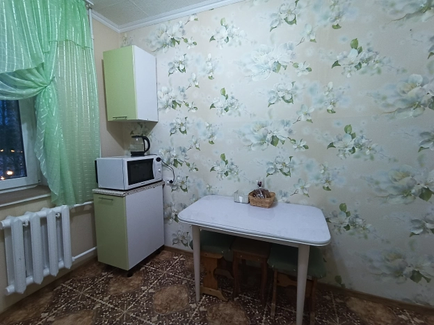 Снять квартиру в Тобольске. Вариант № 9777765, 19, площадь -  квм, цена 40000 рублей