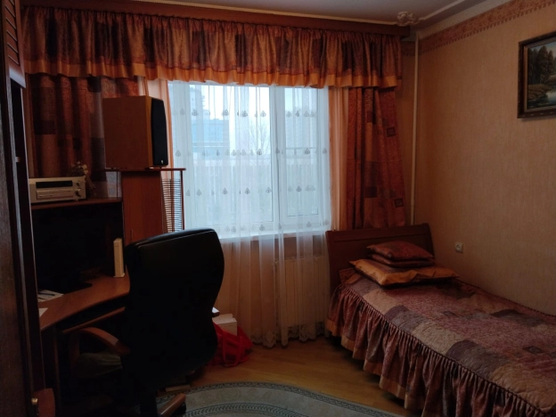 Купить квартиру в Москве. Вариант № 8937602, 8, площадь -  квм, цена 25000000 рублей