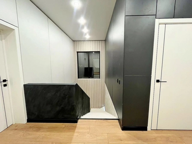 Купить дом в Санкт-Петербурге. Вариант № 9699500, 24, площадь -  квм, цена 20850000 рублей