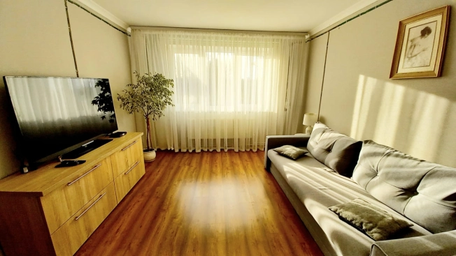 Купить двухкомнатную квартиру на вторичке на улице Центральная в Калининградской области. Вариант № 18480, 1, площадь -  квм, цена 2800000 рублей