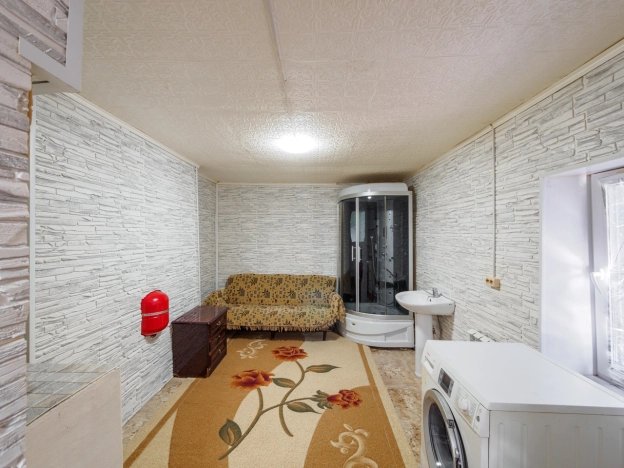 Купить дом в Микрорайоне Порт-Артур в Омске. Вариант № 31442, 15, площадь - квм, цена 6600000 рублей