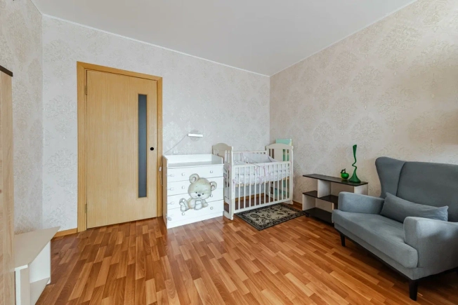 Купить квартиру в Ленинградской области. Вариант № 3064910, 5, площадь -  квм, цена 5350000 рублей