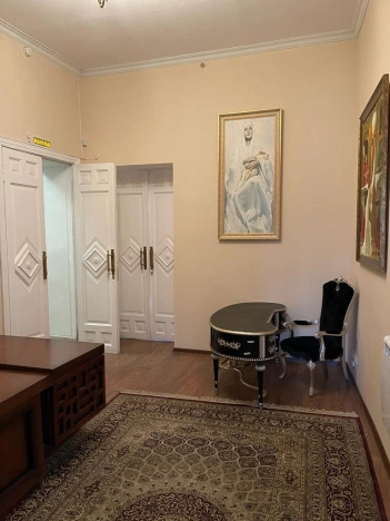 Купить здания в Москве. Вариант № 6439, 17, площадь - квм, цена 700000000.0000 рублей