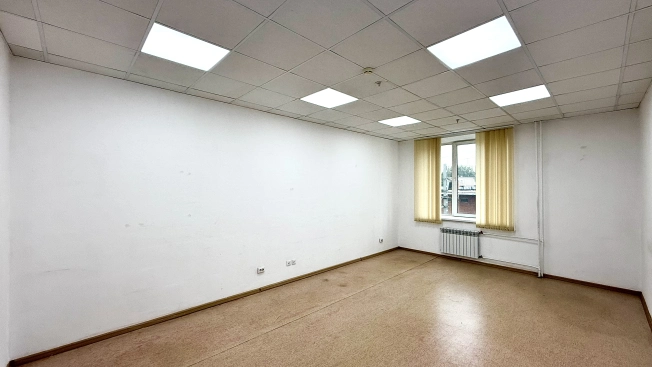 Снять коммерческую недвижимость в Новосибирске. Вариант № 308240, 4, площадь - квм, цена 25200 рублей