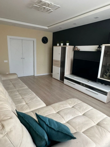 Купить трехкомнатную квартиру в Микрорайоне Лимончики, Ковров в Коврове. Вариант № 2851002, 10, площадь -  квм, цена 10700000 рублей