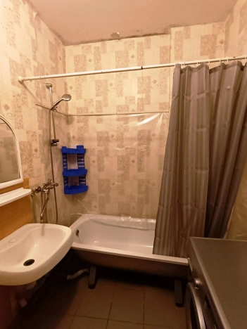 Купить двухкомнатную квартиру в Микрорайоне Юго-Восточный в Белгороде. Вариант № 35525, 18, площадь -  квм, цена 5500000 рублей