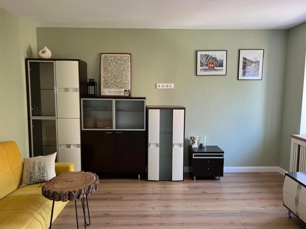 Купить трехкомнатную квартиру в Калининграде. Вариант № 6770995, 7, площадь -  квм, цена 13000000 рублей