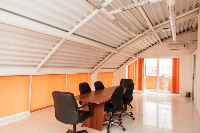 Снять коммерческую недвижимость в Омске. Вариант № 3804, 3, площадь -  квм, цена 311250 рублей