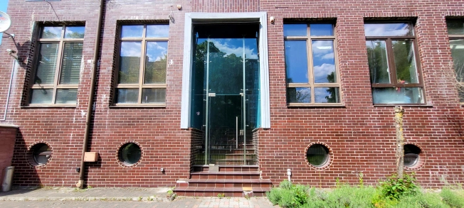 Снять коммерческую недвижимость в Калининграде. Вариант № 48003, 11, площадь -  квм, цена 300000 рублей