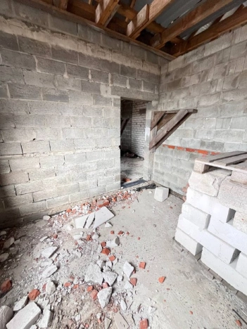 Купить дом на улице 2-й переулок Гагарина в Старом Осколе. Вариант № 32760, 6, площадь -  квм, цена 3100000 рублей