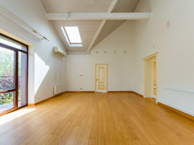 Купить дом на улице переулок Ладушкина в Калининграде. Вариант № 8070, 21, площадь -  квм, цена 33000000 рублей