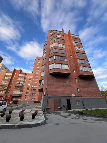 Купить однокомнатную квартиру в ЦАО в Новосибирске. Вариант № 7262629, 11, площадь -  квм, цена 8299000 рублей