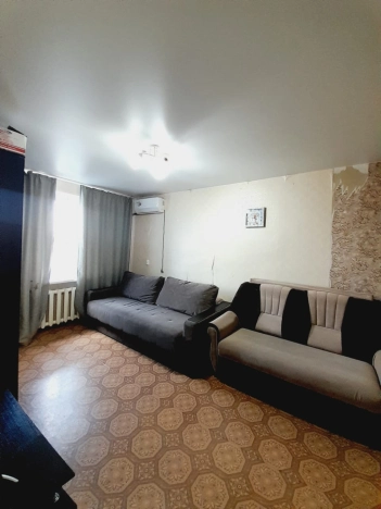 Купить однокомнатную квартиру на улице Обсерваторная в Ростовской области. Вариант № 233657, 4, площадь -  квм, цена 3150000 рублей