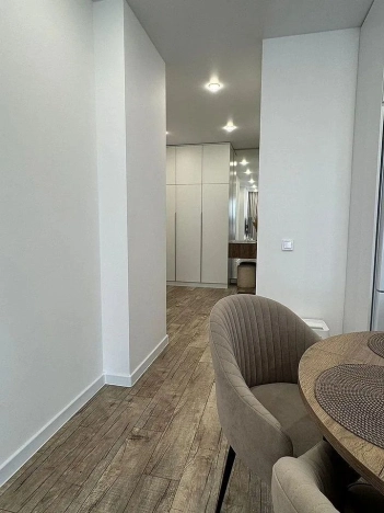 Купить однокомнатную квартиру в районе Калининский в Новосибирске. Вариант № 8398844, 3, площадь -  квм, цена 8950000 рублей