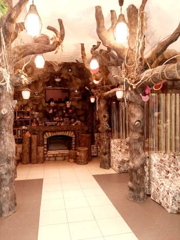 Купить общепит в Алуште. Вариант № 17329, 5, площадь -  квм, цена 25000000 рублей